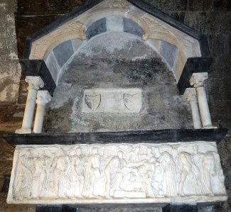 sarcofago romano con il mito di Alcesti II sec. d C. calco