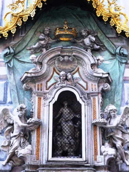 edicola palazzo san Giorgio bottega dello Schiaffino primo 700