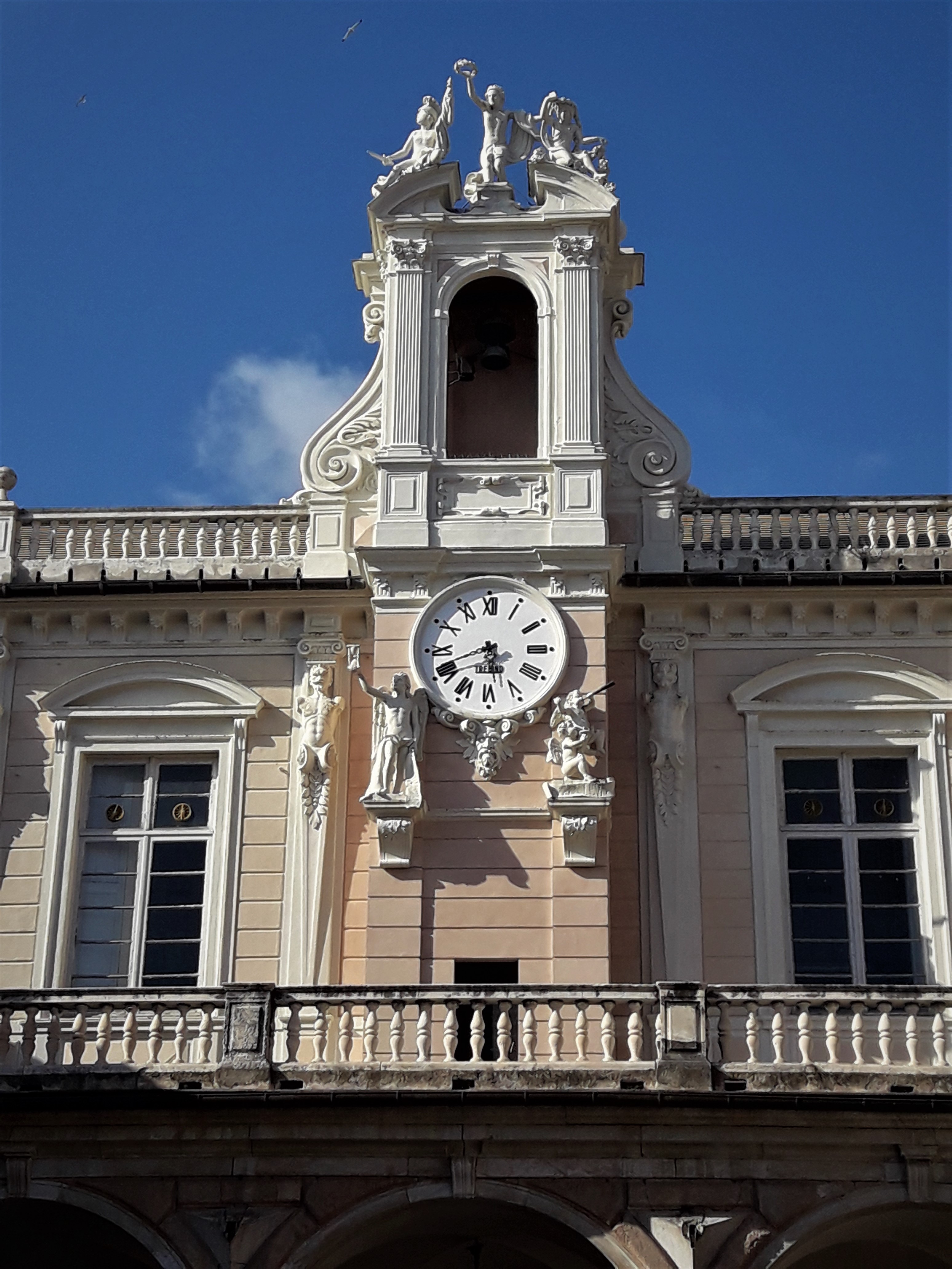 LA TORRE DELL'OROLOGIO